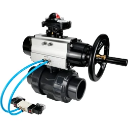 Кран шаровой BV4242E-FP-GRM-ISO Дн15 Ру10 полнопроходной, корпус - НПВХ, шар - НПВХ, уплотнение - EPDM, с пневмоприводом PA-DA-105-1, пневмораспределителем 4V320-10 AC220V и БКВ APL-210N