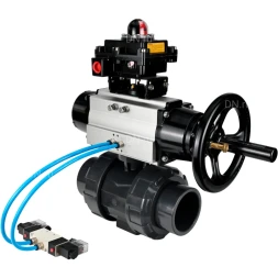Кран шаровой BV4242E-FP-GRM-ISO Дн20 Ру10 полнопроходной, корпус - НПВХ, шар - НПВХ, уплотнение - EPDM, с пневмоприводом PA-DA-105-1, пневмораспределителем 4V320-08 AC220V и БКВ APL-410N EX